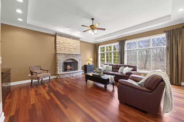 1412 HATCHWOOD Court, Naperville, IL 60565