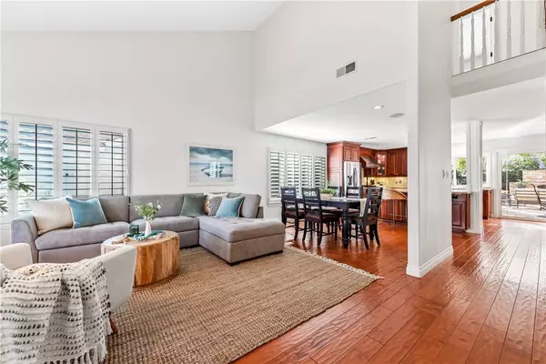 5622 Brighton DR, Huntington Beach, CA 92649