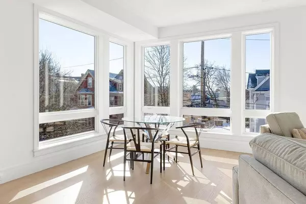 31 Evergreen St #1, Boston, MA 02130