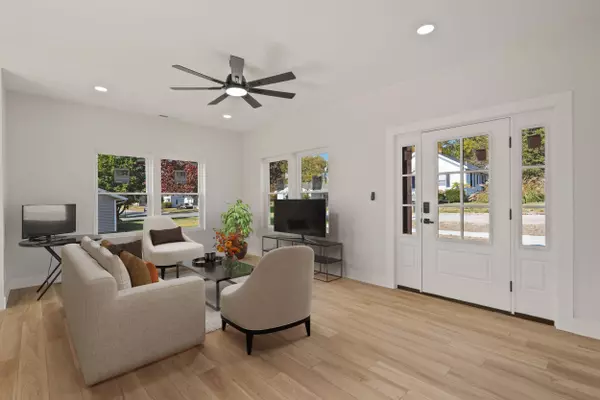 408 NE 8th ST, Fulton, MO 65251