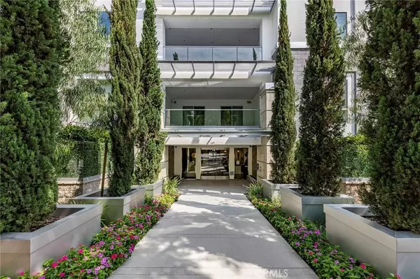 460 N Palm DR #105, Beverly Hills, CA 90210