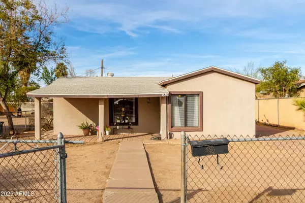 3640 W GARFIELD Street, Phoenix, AZ 85009