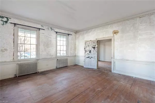 201 Dobbs ST, Hertford, NC 27944