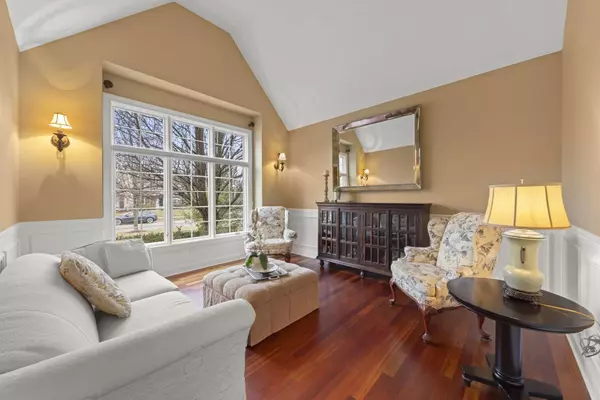 1412 HATCHWOOD Court, Naperville, IL 60565