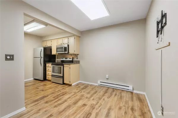 927 132nd ST SW #G2, Everett, WA 98204