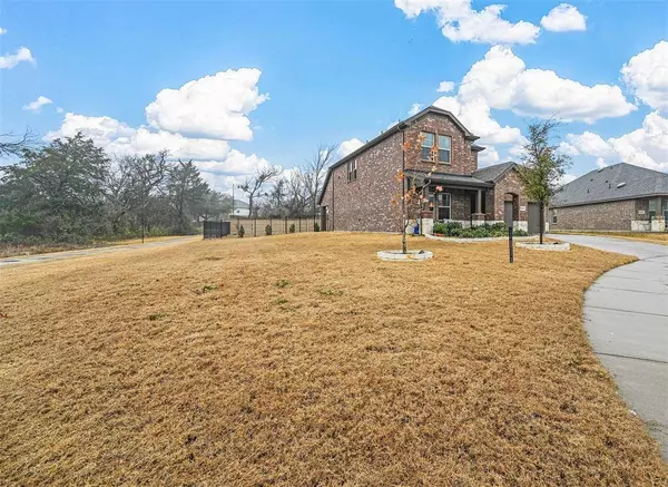 3248 Glazner Drive, Mesquite, TX 75126