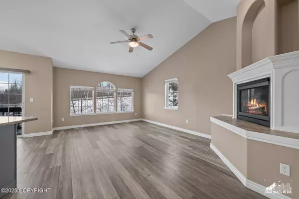 11713 Dawn ST, Eagle River, AK 99577