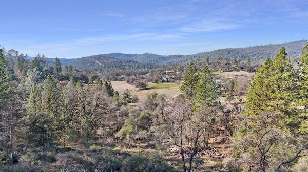 11289 East Lime Kiln RD, Grass Valley, CA 95949