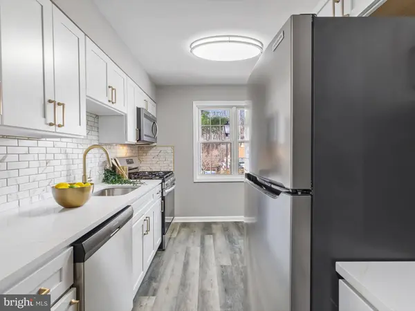 740 COLLEGE PKWY #7-740, Rockville, MD 20850