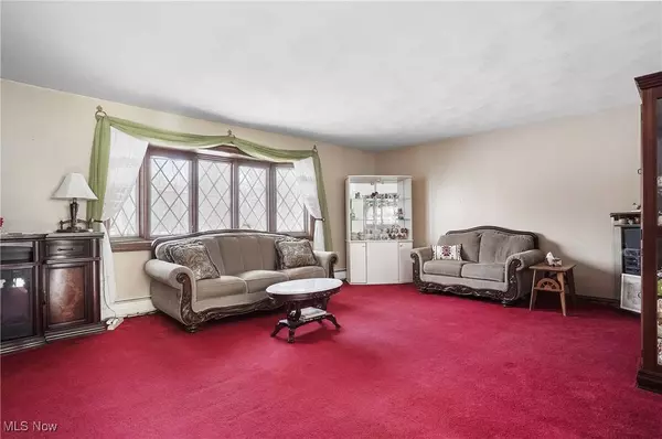 543 W Pidgeon RD, Salem, OH 44460