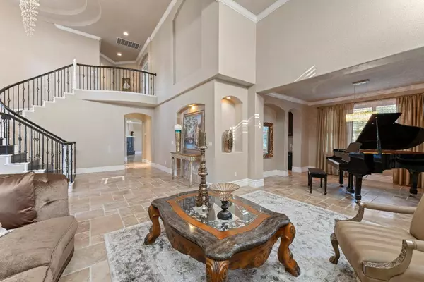 2110 Blackheath LN, Roseville, CA 95678