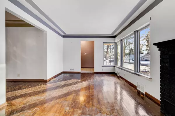 478 Fairfield NW Avenue, Grand Rapids, MI 49504