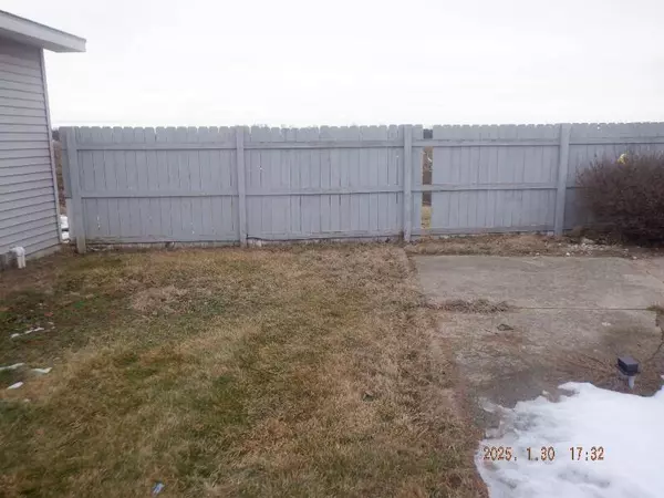 12464 Quaker Street, Constantine, MI 49042