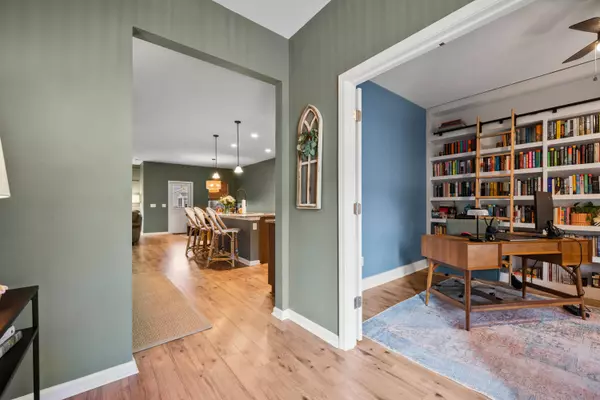 2122 Leopold St, Johns Island, SC 29455