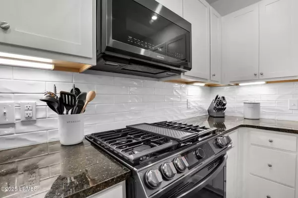 16 Parr CT Court, Bluffton, SC 29910