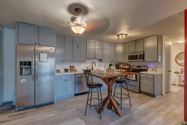 4336 Melody Lane #201, Madison, WI 53704