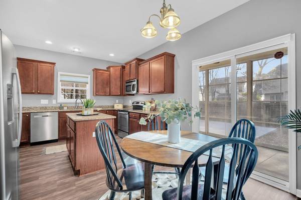 226 Comiskey Park Cir, Summerville, SC 29485