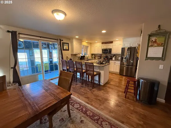 931 COHO ST, Molalla, OR 97038