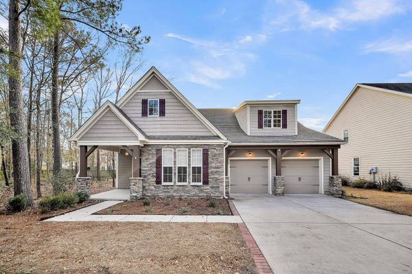 226 Comiskey Park Cir, Summerville, SC 29485
