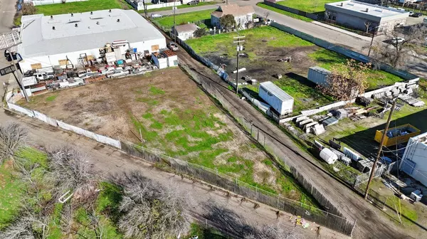 2369 S Cherry AVE, Fresno, CA 93706