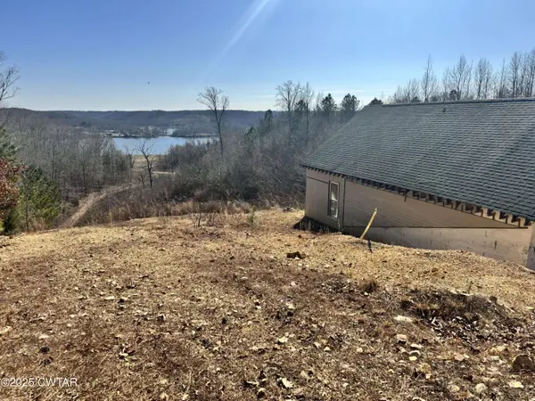 117 River Breeze DR, Sugar Tree, TN 38380