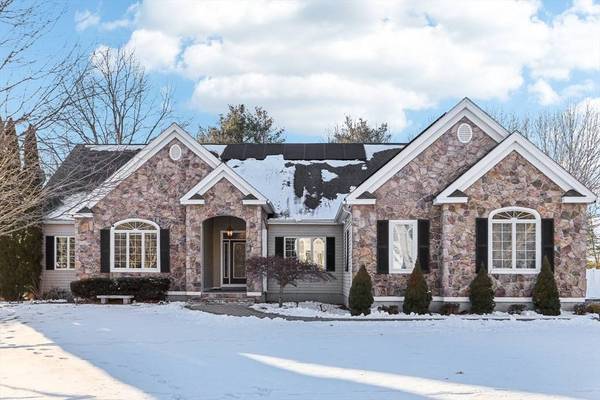 43 Ticklefancy Lane, Salem, NH 03079