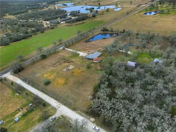 7231 Fm 1361, Somerville, TX 77879