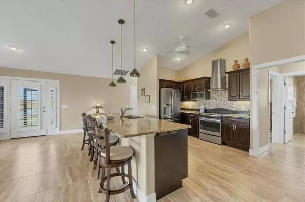 1 CALM CT, Placida, FL 33946