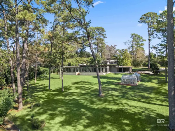 312 Patrician Drive, Spanish Fort, AL 36527