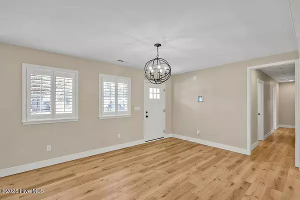 5214 Sardou RD, Wilmington, NC 28412