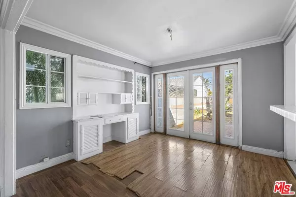 12134 Oxford Ave, Hawthorne, CA 90250