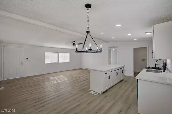 6110 Dodd Street, Las Vegas, NV 89122