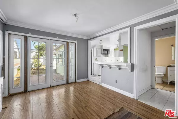 12134 Oxford Ave, Hawthorne, CA 90250