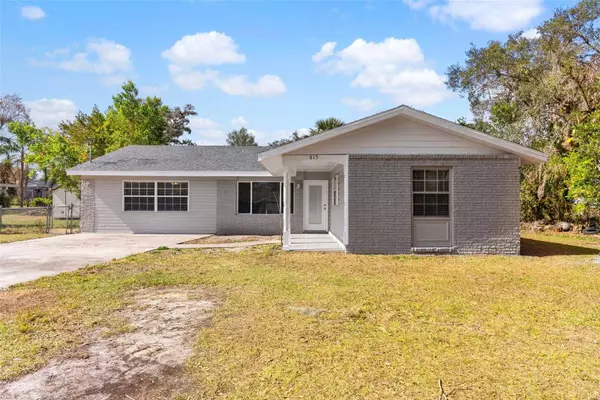 815 N HENDRY AVE, Fort Meade, FL 33841