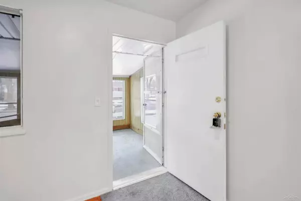 2818 Capehart Drive, Saginaw, MI 48601