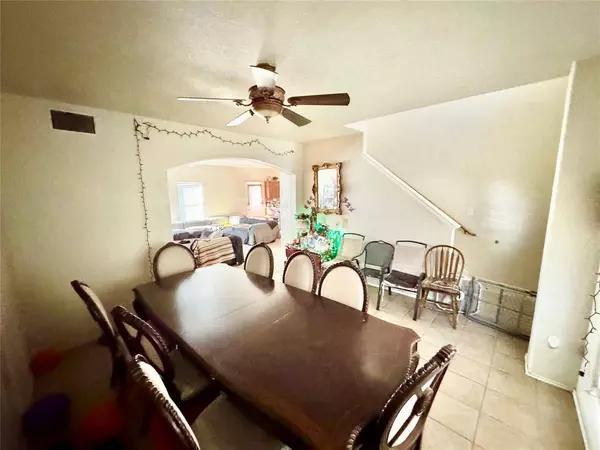 2717 San Marcos DR, Deer Park, TX 77536