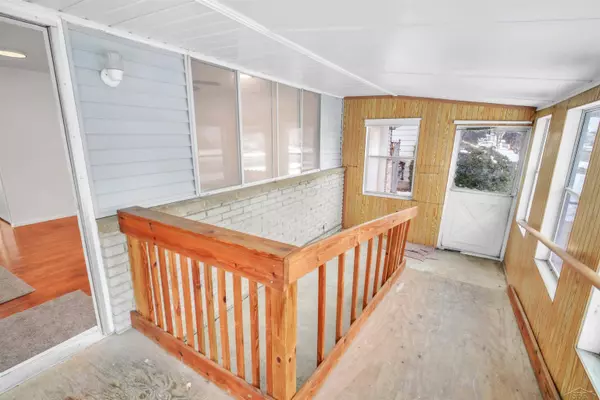 2818 Capehart Drive, Saginaw, MI 48601