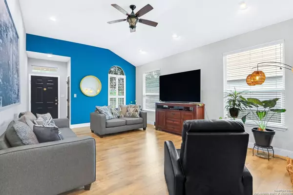 15919 Drexel, San Antonio, TX 78247-5808