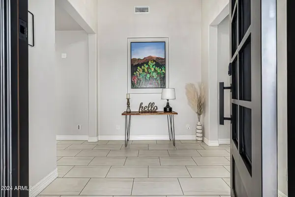 10210 E THORNTON Avenue, Mesa, AZ 85212