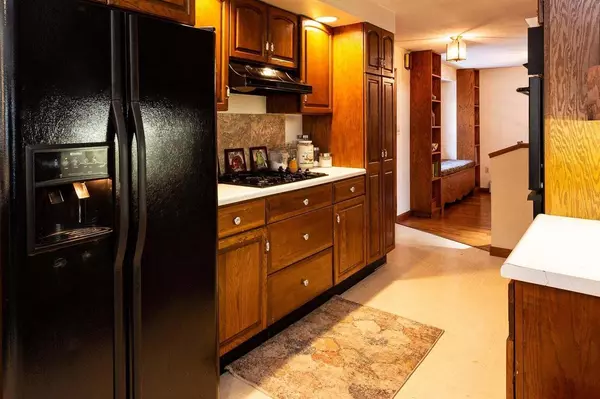 16 Leeside RD, Harpswell, ME 04079