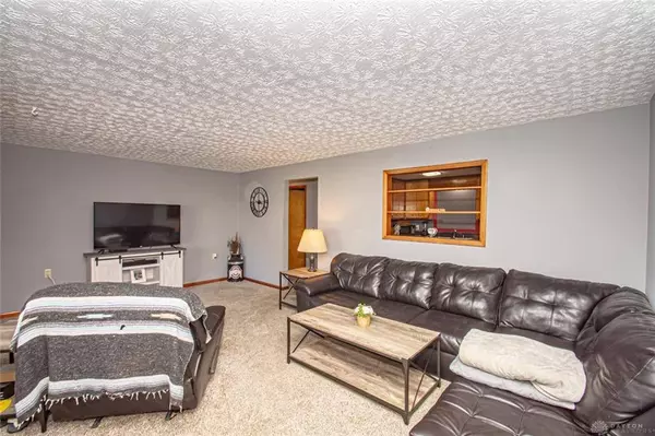 436 Ontario Avenue, Bellefontaine, OH 43311