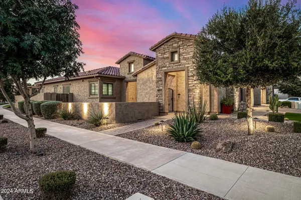 10210 E THORNTON Avenue, Mesa, AZ 85212