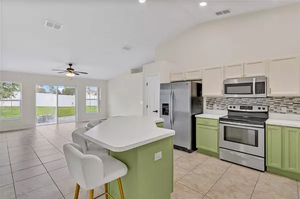 245 CAPTAIN HOOK WAY, Davenport, FL 33837