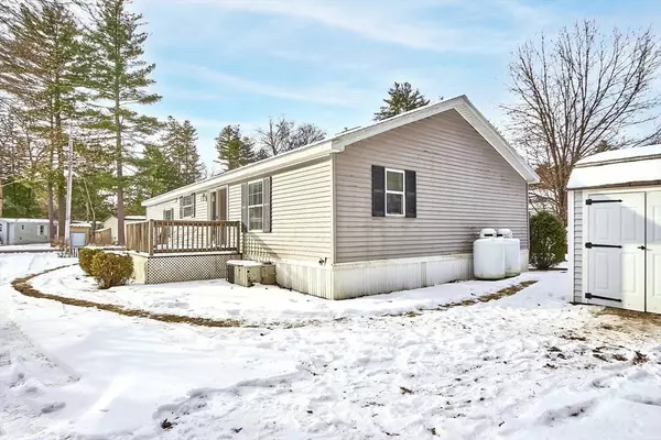 519 East River St #139, Orange, MA 01364