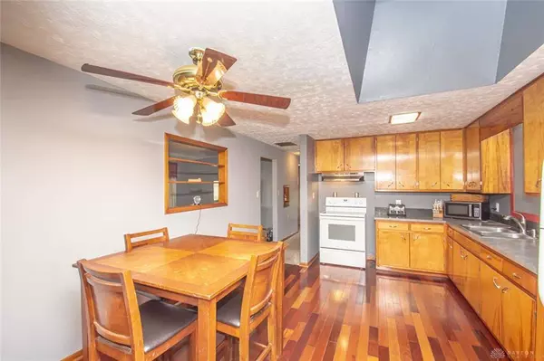 436 Ontario Avenue, Bellefontaine, OH 43311