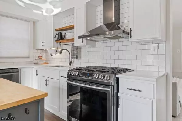 172 Baldwin St, New Brunswick City, NJ 08901