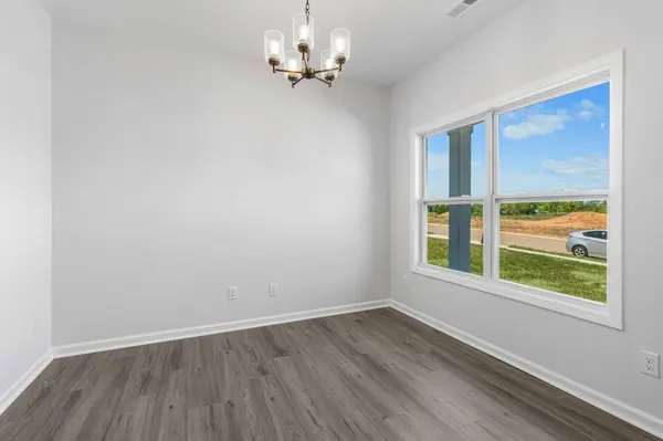 249 Wesson Dr, Clarksville, TN 37043