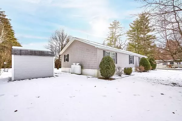 519 East River St #139, Orange, MA 01364