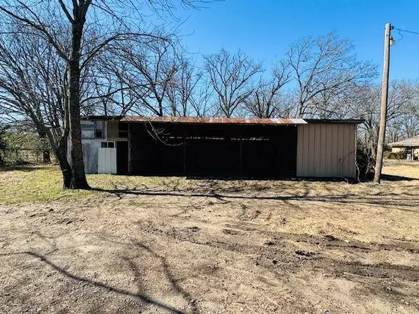 3058 Rs County Road 2610, Alba, TX 75410