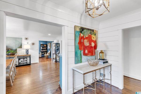 2125 VESTAVIA LAKE DRIVE, Vestavia Hills, AL 35216